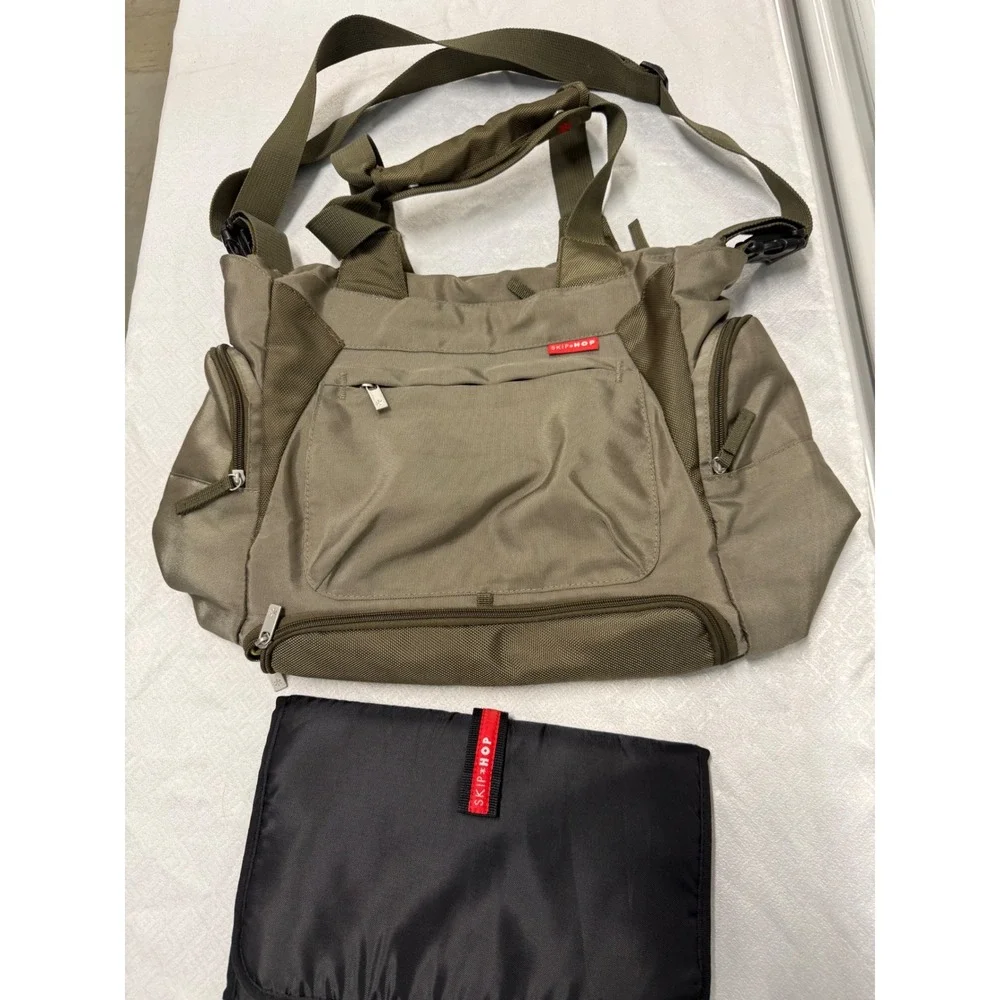 Skip Hop Duo Signature Diaper Bag Olive Green Tote with Changing Pad